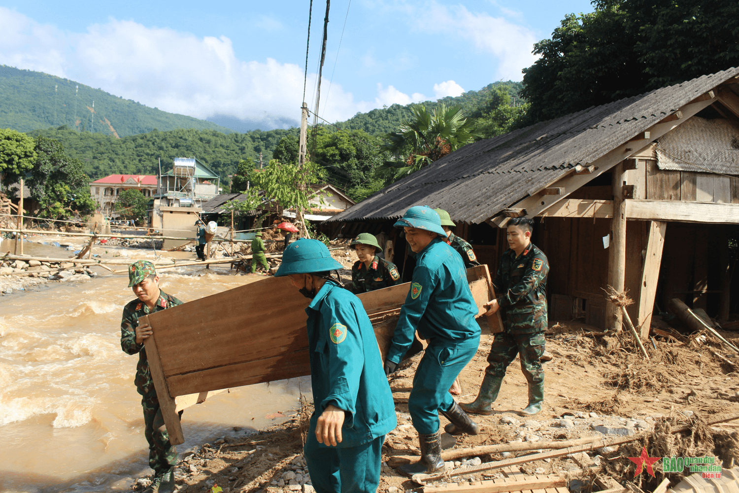 Chủ động “4 tại chỗ” đầu nguồn Nậm Mộ