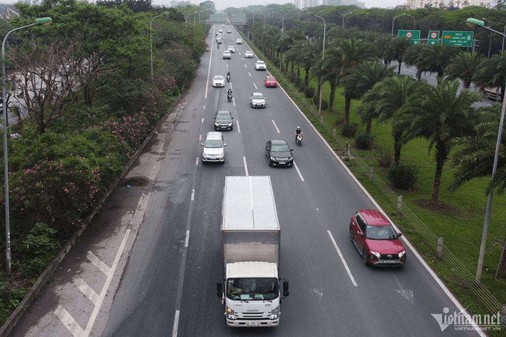 Hà Nội phân luồng giao thông qua Đại lộ Thăng Long