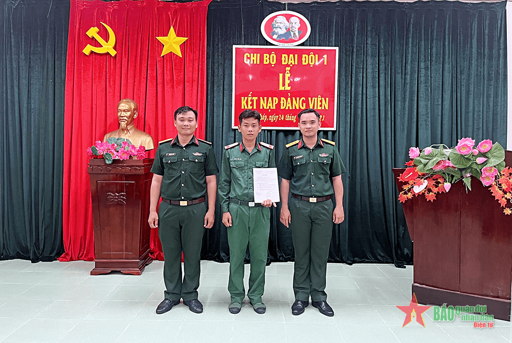 Nhiều khó khăn trong quản lý đảng viên là quân nhân xuất ngũ