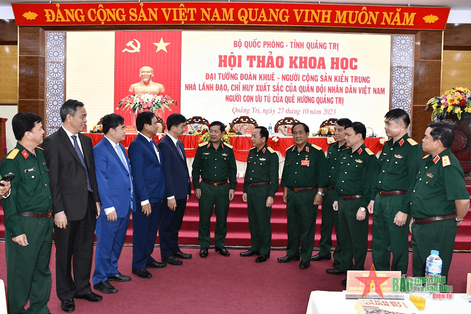Tôn vinh phẩm chất, tài năng và những đóng góp nổi bật của Đại tướng Đoàn Khuê đối với quê hương, đất nước