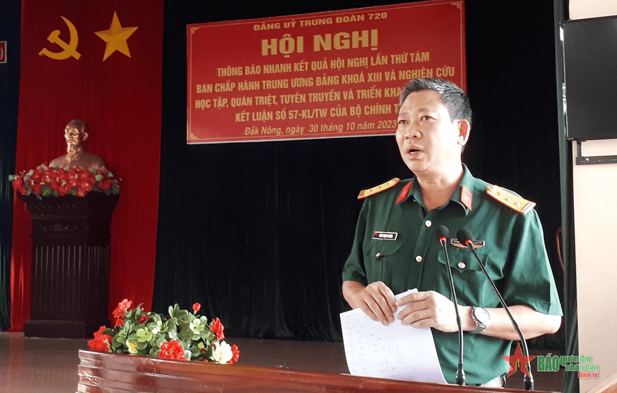 Trung đoàn 720 (Binh đoàn 16) thông báo nhanh kết quả Hội nghị Trung ương 8 khóa XIII