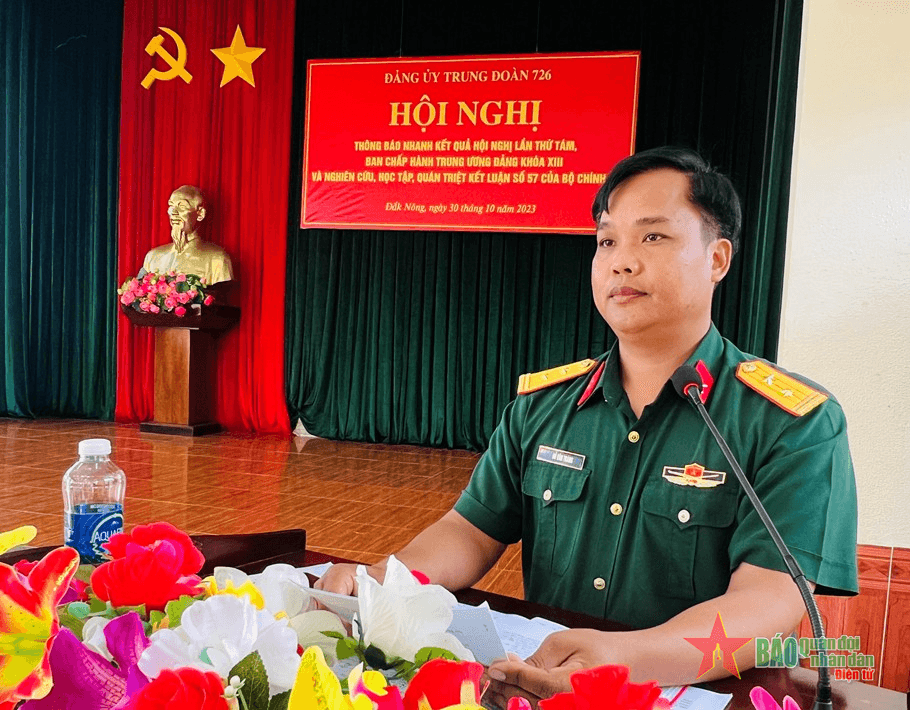 Trung đoàn 726 (Binh đoàn 16): Thông báo nhanh kết quả Hội nghị Trung ương 8, khóa XIII