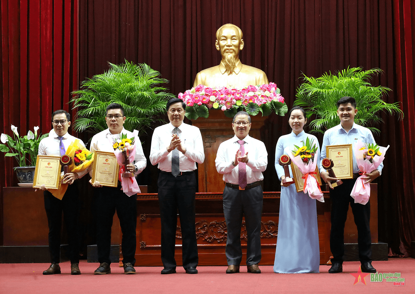 50 tác phẩm đạt Giải Búa liềm vàng TP Cần Thơ lần thứ 2