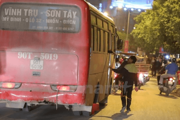 Hà Nội quyết liệt xử lý xe hợp đồng trá hình
