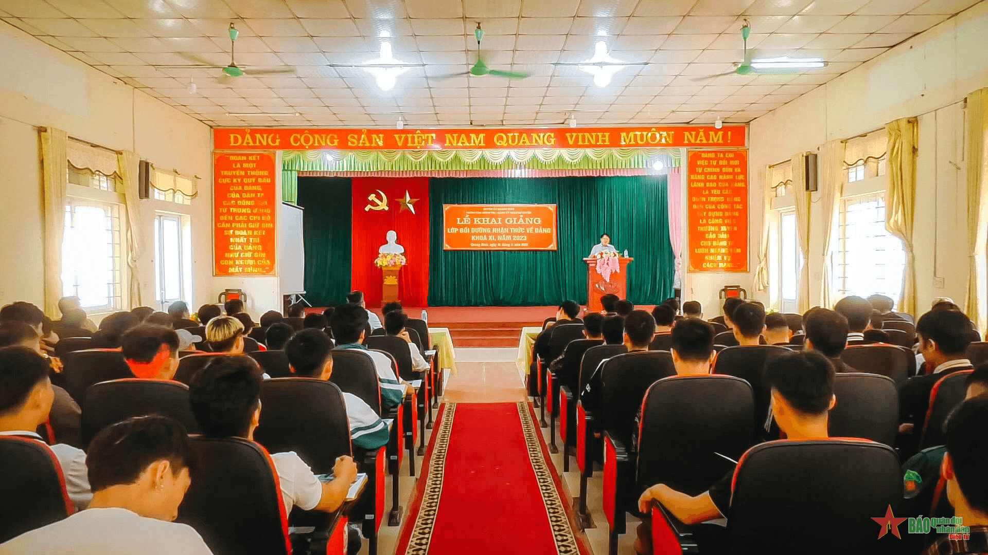 Huyện Quang Bình (Hà Giang): Bồi dưỡng nhận thức về Đảng cho thanh niên chuẩn bị nhập ngũ năm 2024
