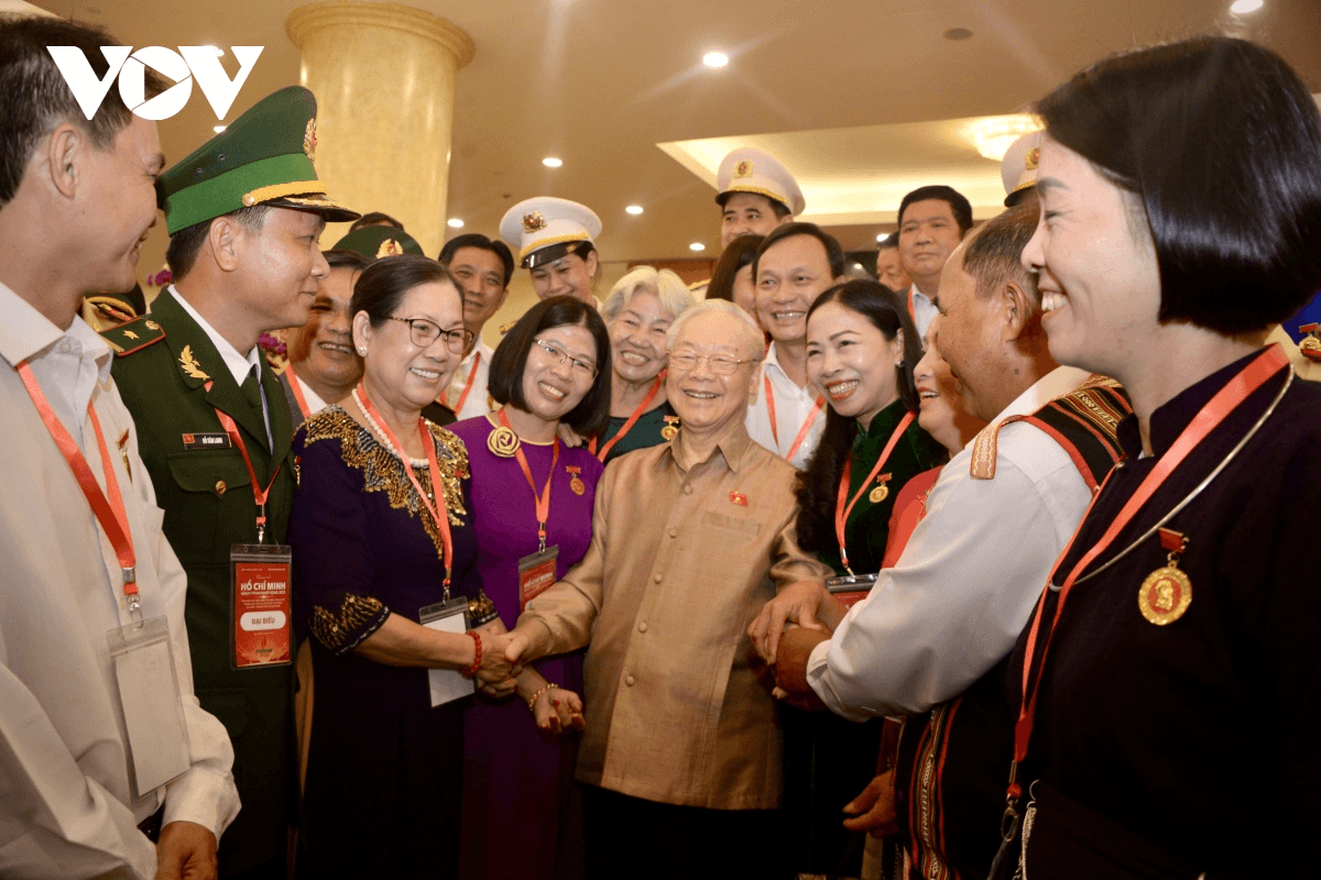 Tổng Bí thư Nguyễn Phú Trọng gặp mặt các điển hình toàn quốc trong học tập và làm theo Bác
