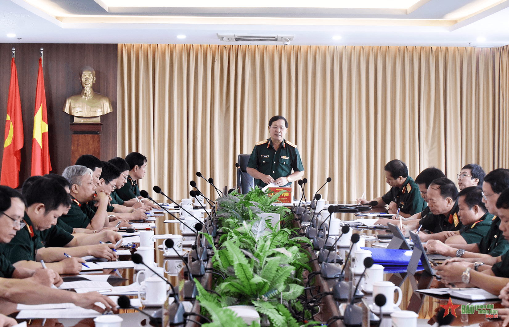 Bộ Quốc phòng kiểm tra cải cách hành chính, chuyển đổi số tại Bệnh viện Quân y 175