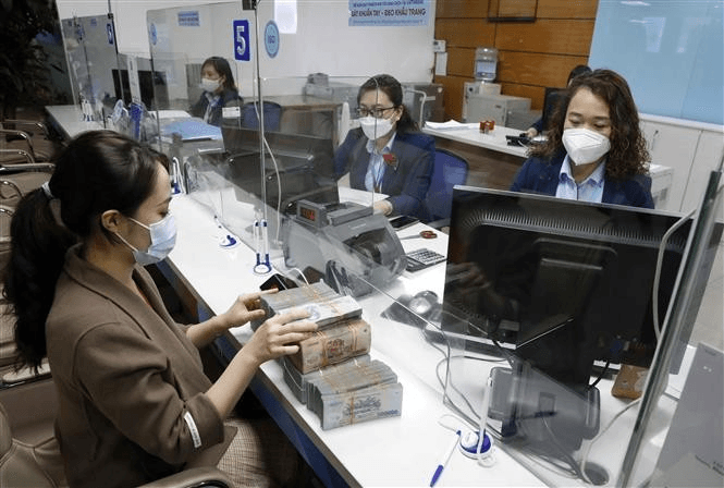 Đánh giá cán bộ, công chức phải gắn với tiền lương