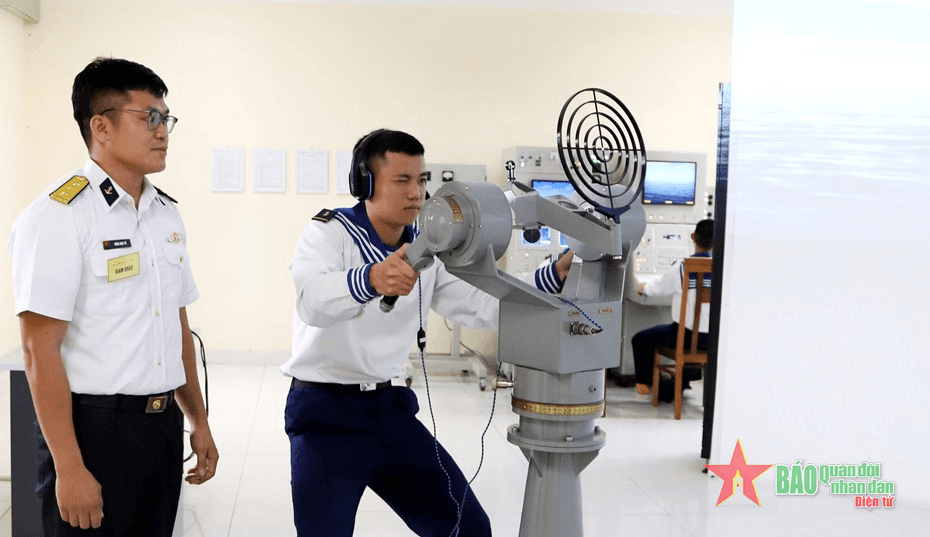Vùng 3 Hải quân khai mạc thi tốt nghiệp đào tạo nhân viên chuyên môn kỹ thuật