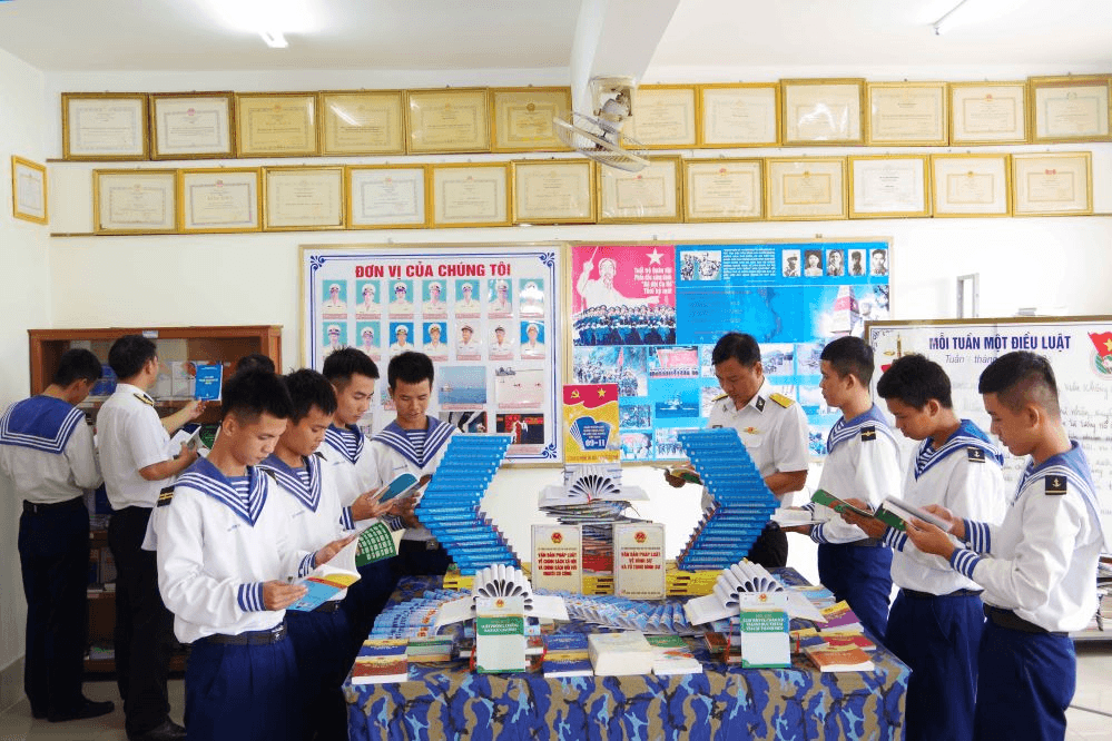 Lữ đoàn 962, Quân khu 9 hưởng ứng Ngày Pháp luật Việt Nam