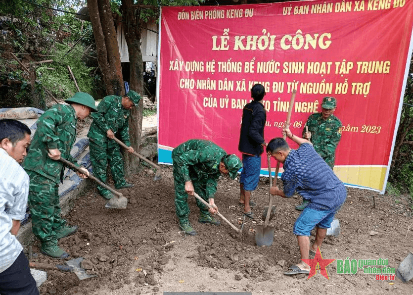Khởi công xây dựng 10 bể nước sinh hoạt cho nhân dân xã biên giới Keng Đu