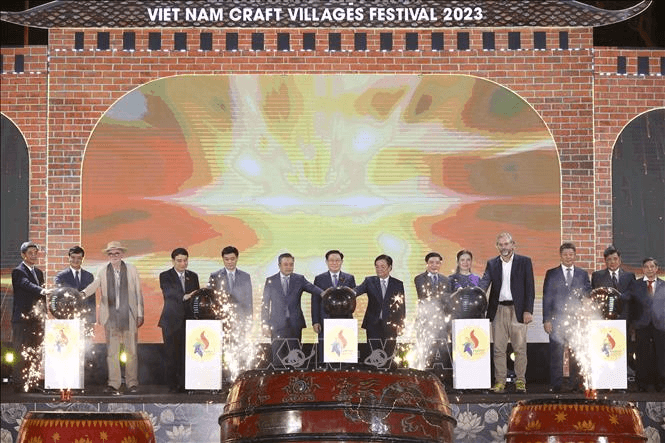 Khai mạc Festival Bảo tồn và Phát triển làng nghề Việt Nam năm 2023