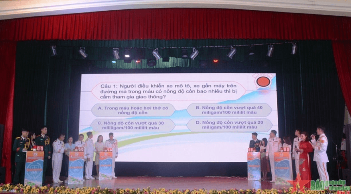 Đoàn Nghi lễ Quân đội tổ chức Hội thi tuyên truyền Ngày Pháp luật Việt Nam