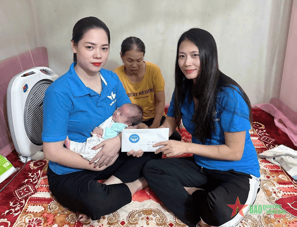 Thư về tòa soạn: “Chung một tấm lòng” sẻ chia yêu thương