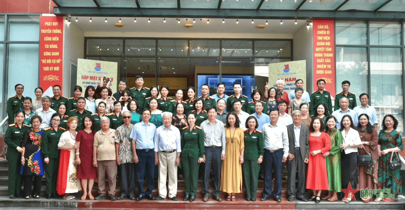 Thư viện Quân đội gặp mặt kỷ niệm 66 năm Ngày truyền thống (15-11-1957/ 15-11-2023)
