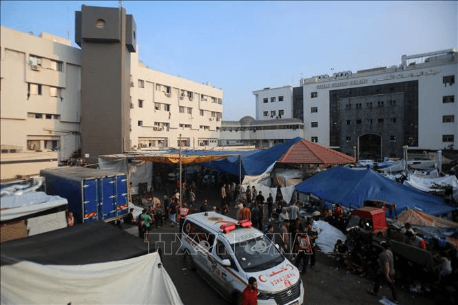 Giao tranh tiếp tục nổ ra quanh bệnh viện Al-Shifa