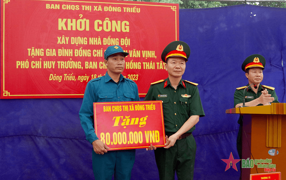 Ấm áp nghĩa tình trong “Nhà đồng đội”