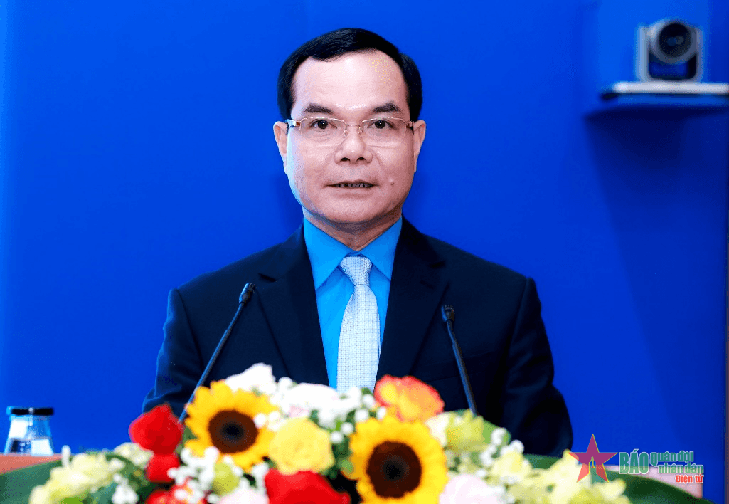Thảo luận các nội dung chuẩn bị Đại hội XIII Công đoàn Việt Nam