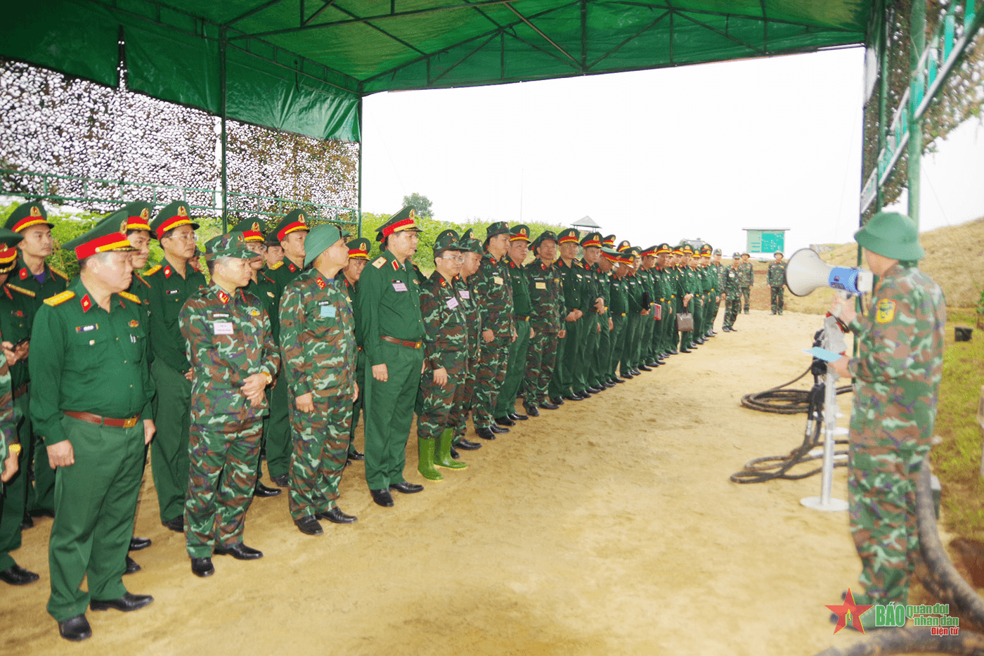 Lữ đoàn Tăng thiết giáp 206: Huấn luyện, triển khai, lắp đặt kho xăng dầu dã chiến DC-100