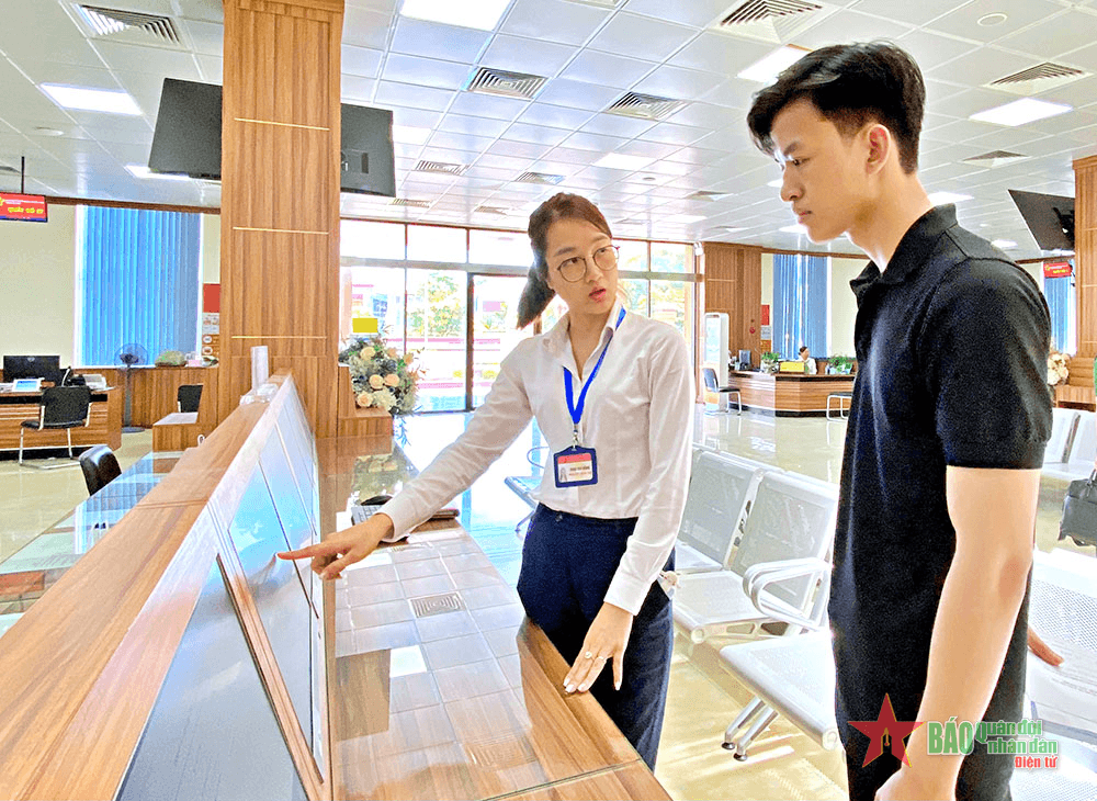 Mở rộng kênh đánh giá cán bộ