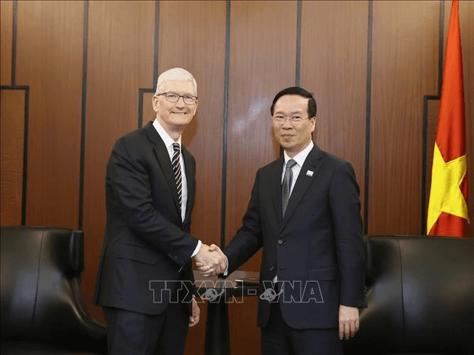 Chủ tịch nước Võ Văn Thưởng tiếp lãnh đạo Tập đoàn Apple và Tập đoàn Boeing