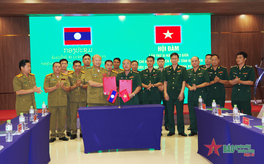 Bộ đội Biên phòng tỉnh Điện Biên hội đàm với Ty An ninh tỉnh Luang Prabang, Lào