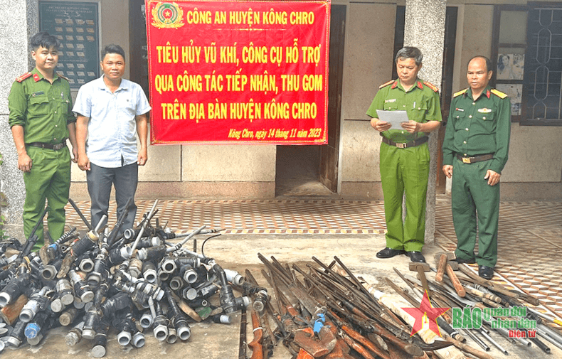 Gia Lai: Tiêu hủy 105 súng cồn, 28 súng săn tự chế