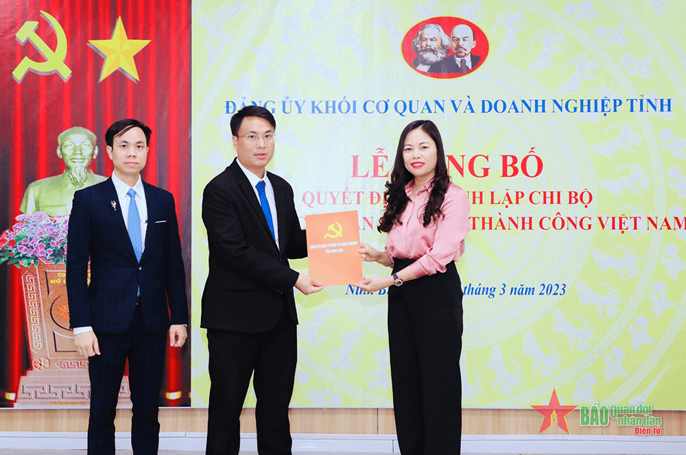 Mỗi năm thành lập 10 tổ chức đảng trong doanh nghiệp
