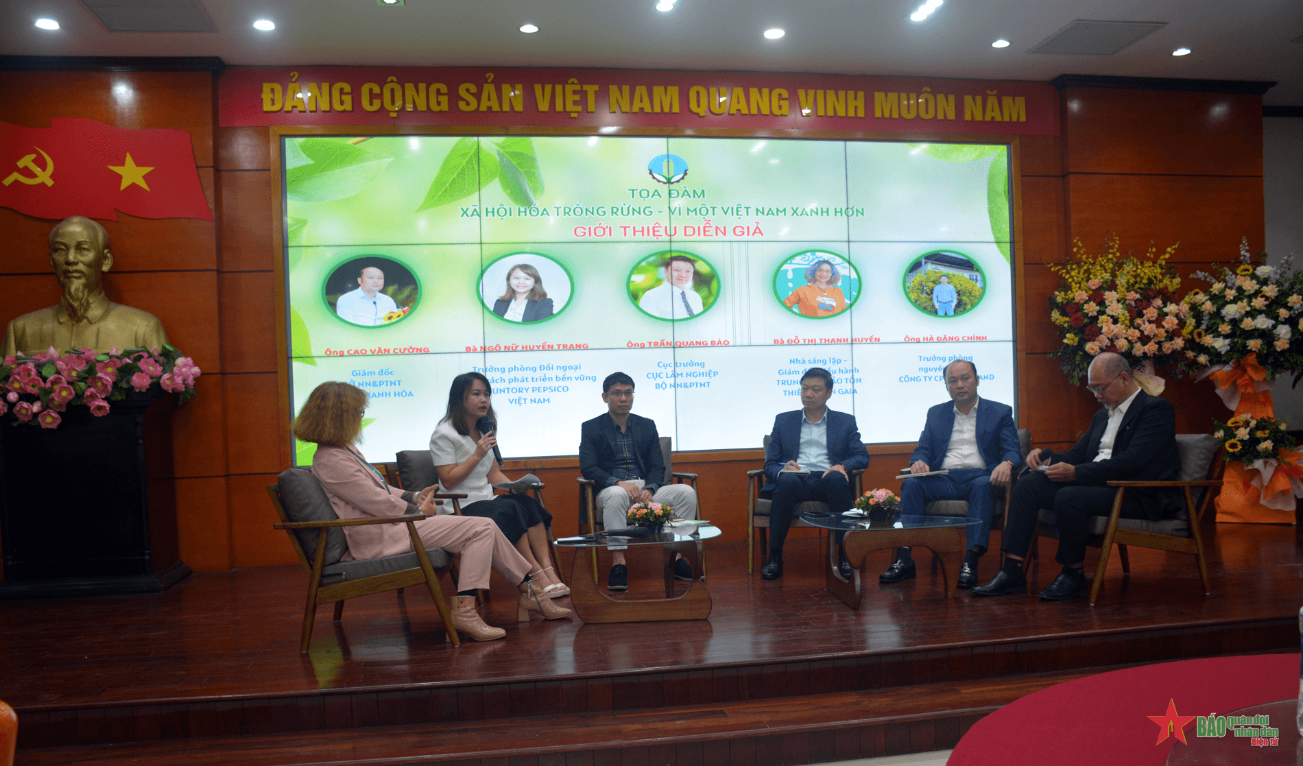 Xã hội hóa trồng rừng- Vì một Việt Nam xanh hơn