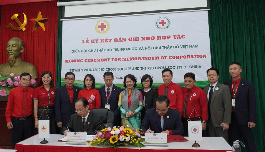Tăng cường hoạt động giữa Hội Chữ thập đỏ Việt Nam và Trung Quốc