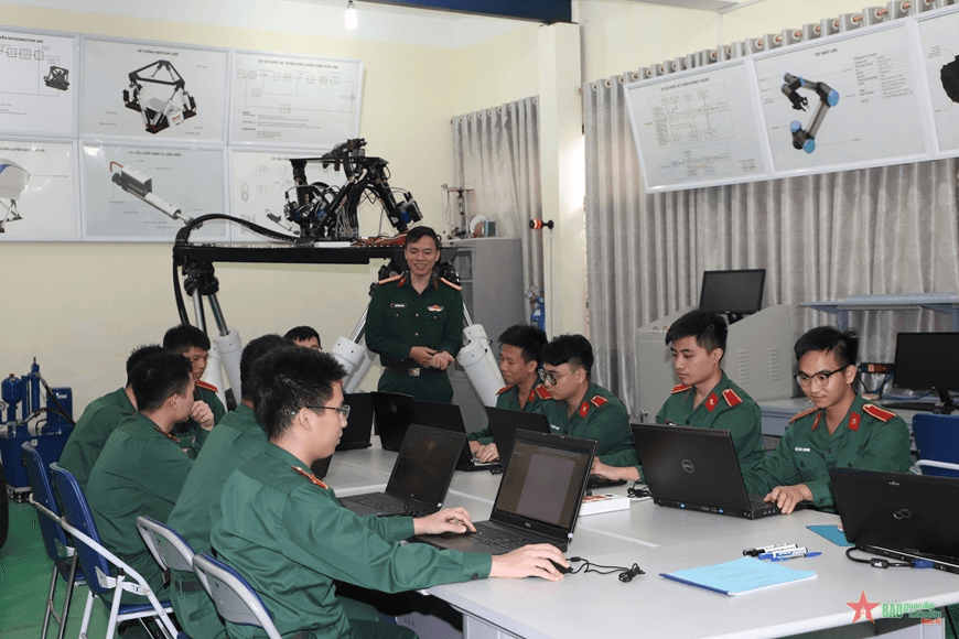 Thời gian học tại các trường quân đội có được tính tham gia đóng bảo hiểm xã hội không?