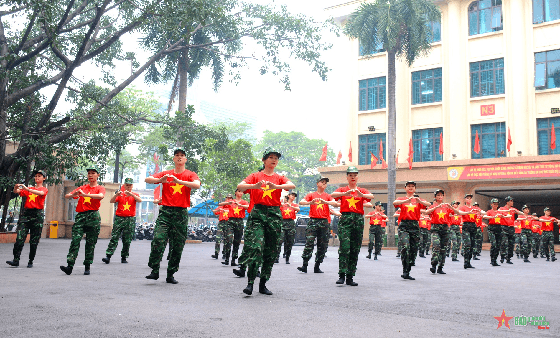 Tổng duyệt lần 2 các vũ điệu trong sinh hoạt tập thể