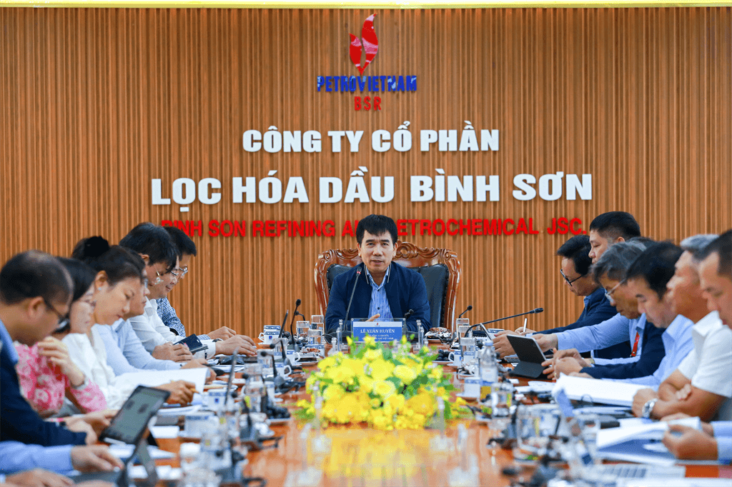 Petrovietnam họp với BSR về tình hình thực hiện nhiệm vụ sản xuất kinh doanh 2023 và kế hoạch 2024
