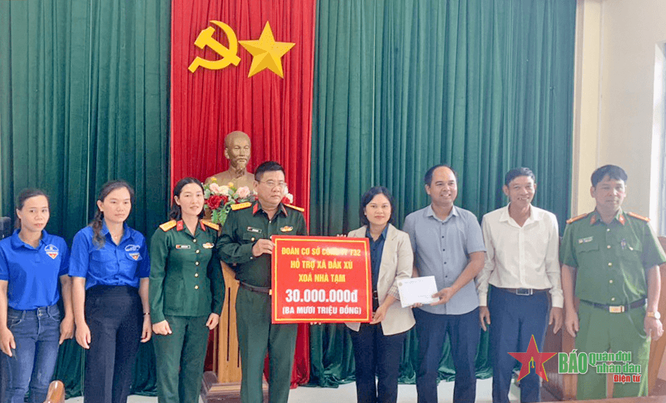 Huy động mọi nguồn lực đầu tư phát triển kinh tế - xã hội vùng đồng bào dân tộc thiểu số và miền núi: Công ty 732 tích cực hỗ trợ địa phương xóa đói giảm nghèo
