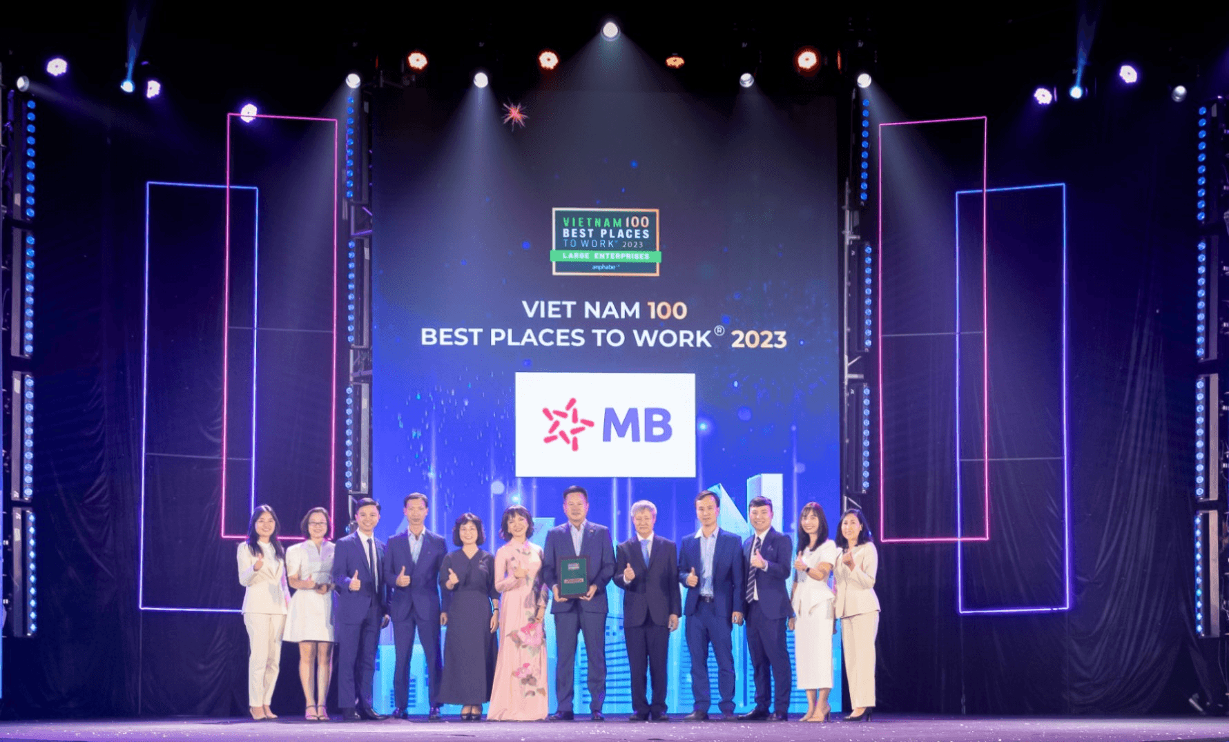 MB được bình chọn là Nơi làm việc tốt nhất Việt Nam năm 2023