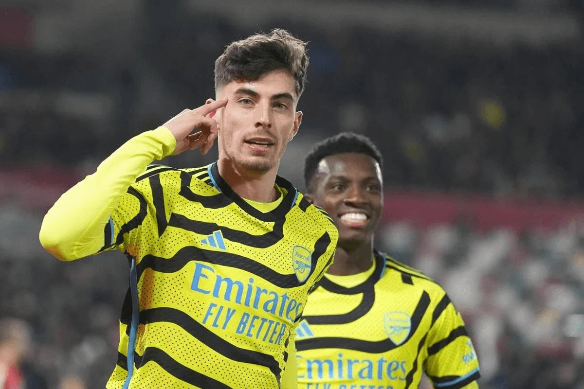 Tin thể thao hôm nay (26-11): Arsenal trở lại ngôi đầu Ngoại hạng Anh, vovinam Việt Nam giành 5 HCV thế giới