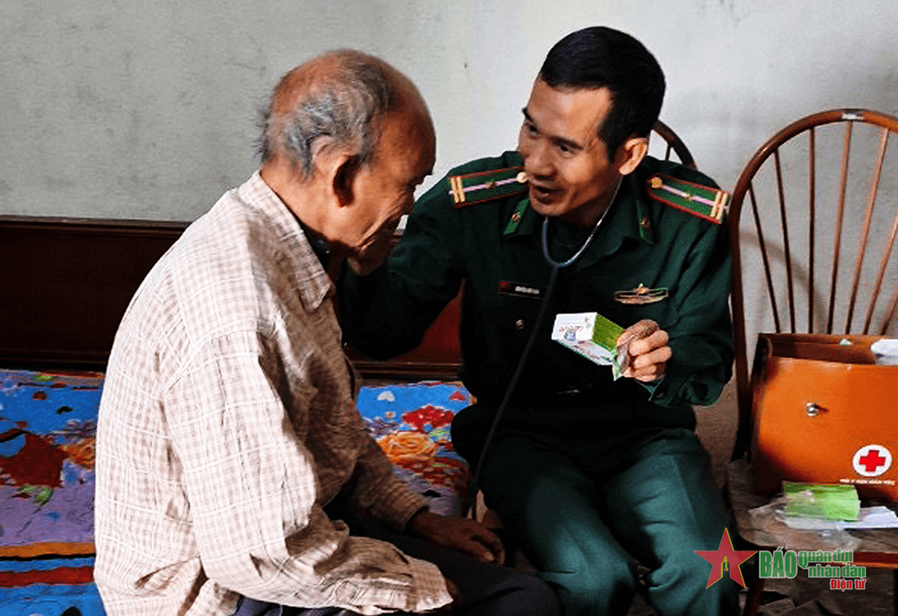 Sáng tâm “từ mẫu”