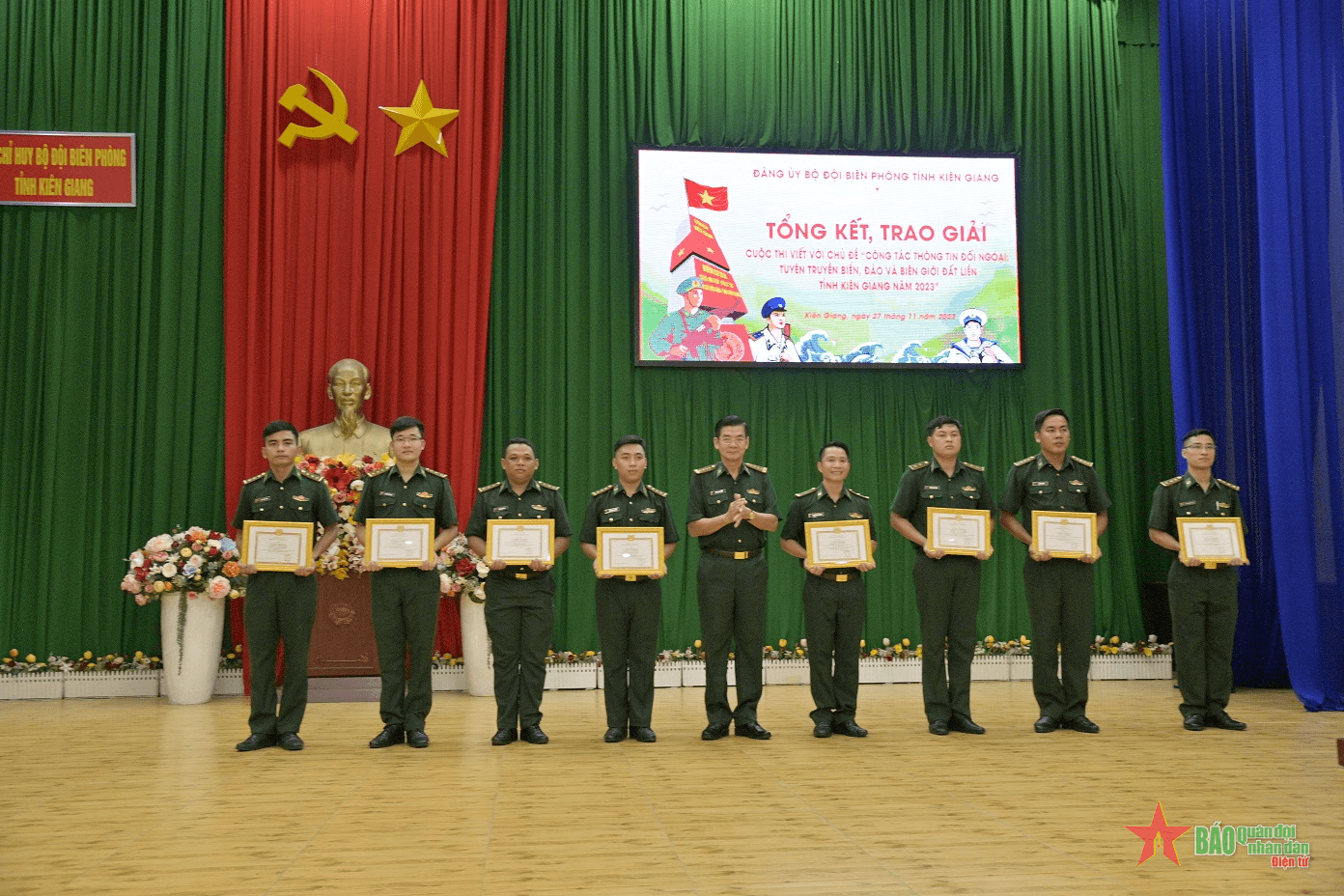 Trao giải Cuộc thi “Công tác thông tin đối ngoại, tuyên truyền biển, đảo và biên giới trên đất liền”

​