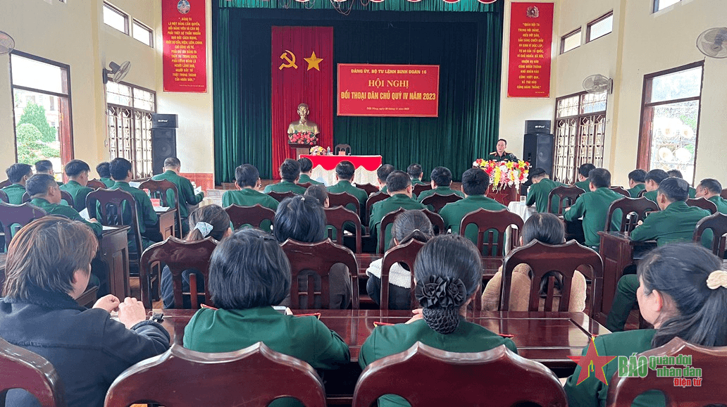 Trung đoàn 726: Hội nghị đối thoại dân chủ quý IV năm 2023