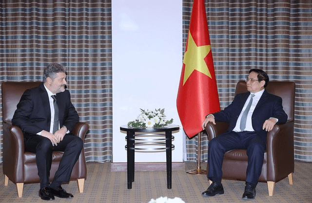 Thủ tướng Chính phủ Phạm Minh Chính tiếp lãnh đạo các tập đoàn kinh tế hàng đầu Thổ Nhĩ Kỳ