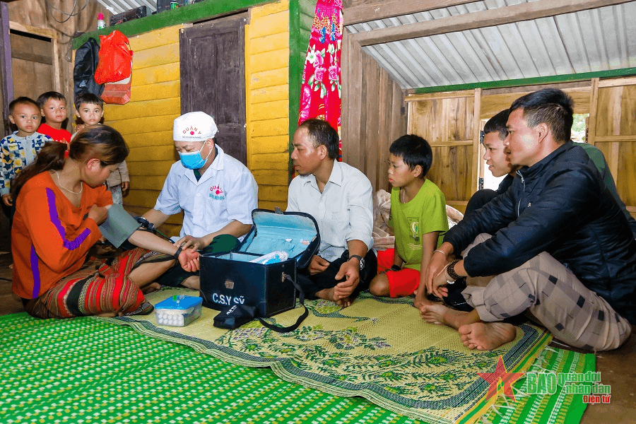 Sê Sáp ấm tình hữu nghị Việt Nam - Lào