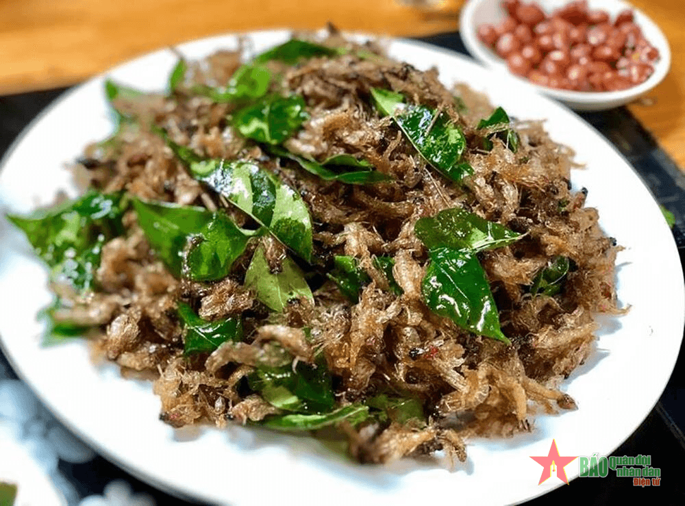 Món ngon vật vờ sông Hồng