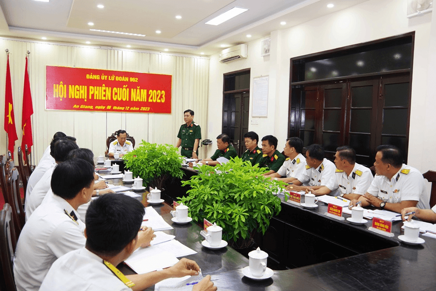 Đảng ủy Lữ đoàn 962, Quân khu 9: Xác định thực hiện có hiệu quả ba khâu đột phá