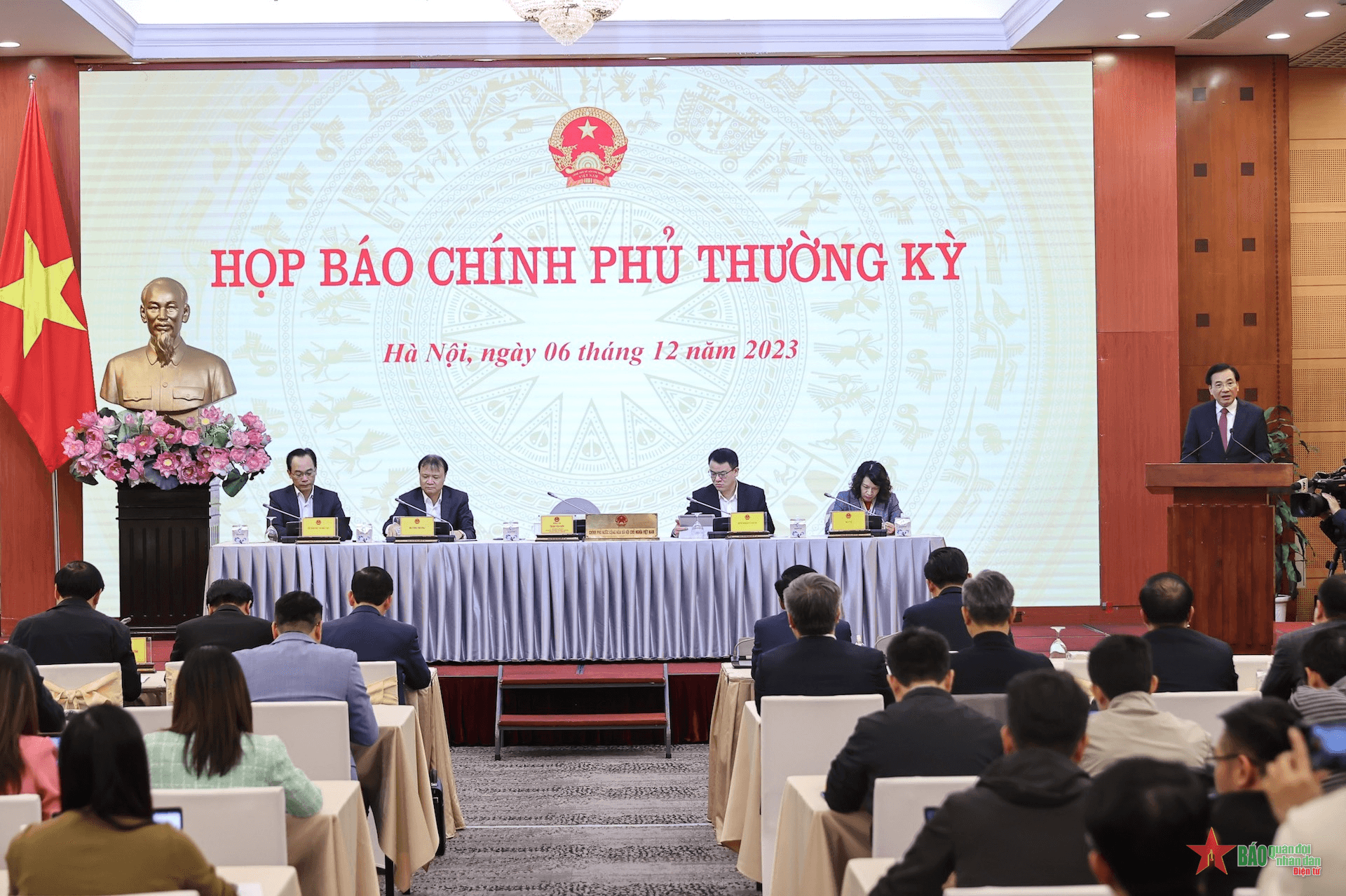 Phấn đấu hoàn thành mục tiêu tăng trưởng GDP năm 2024 đạt 6-6,5%
