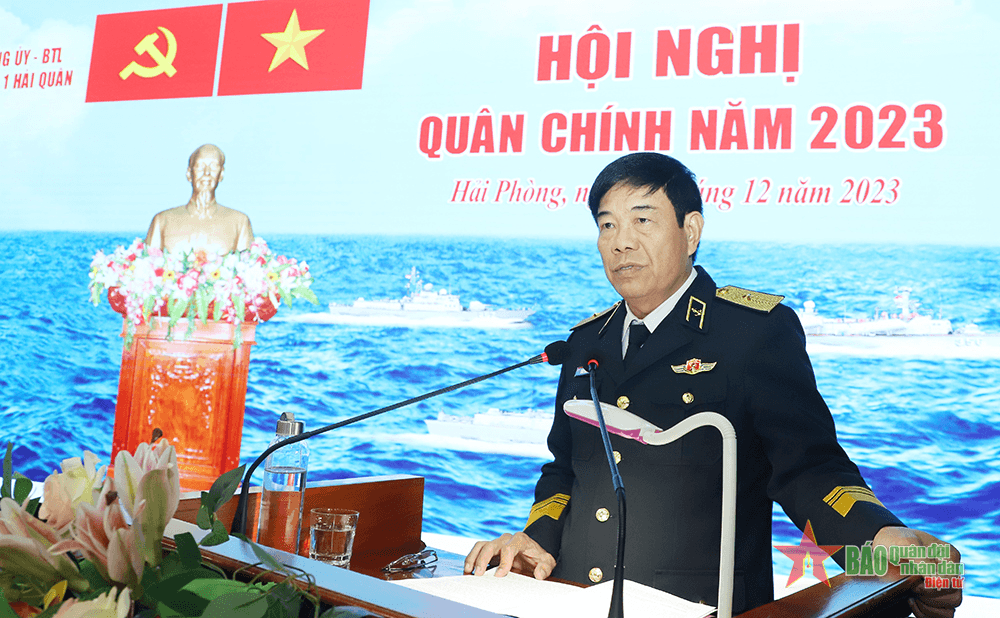 Vùng 1 Hải quân: Nâng cao chất lượng huấn luyện, xử lý linh hoạt các vấn đề trên biển
