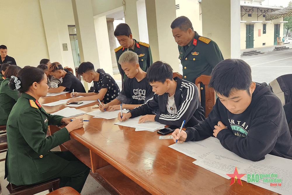 Tuyển chọn và gọi công dân nhập ngũ ở Vĩnh Phúc: Tuyên truyền tốt gắn với chăm lo chu đáo