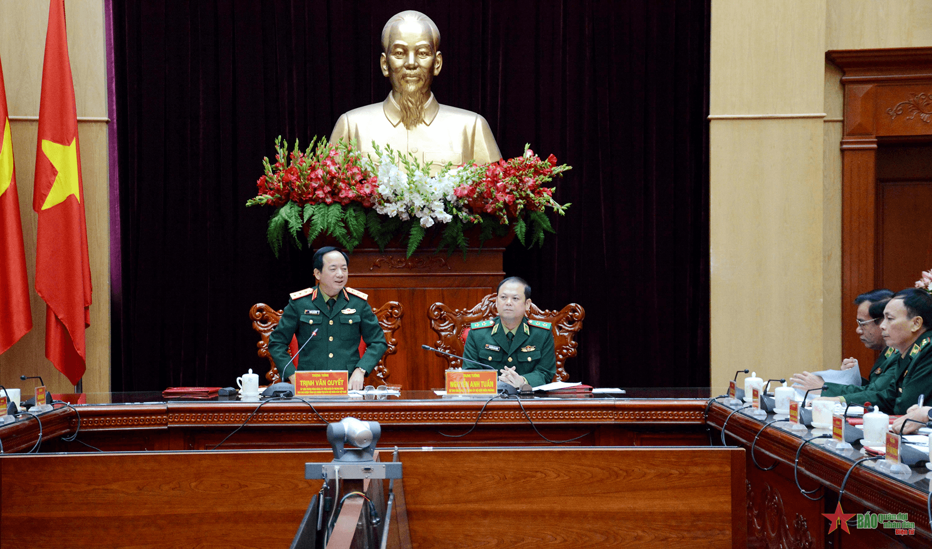 Thượng tướng Trịnh Văn Quyết dự Hội nghị kiểm điểm phê bình và tự phê bình của Ban Thường vụ Đảng ủy Bộ đội Biên phòng
