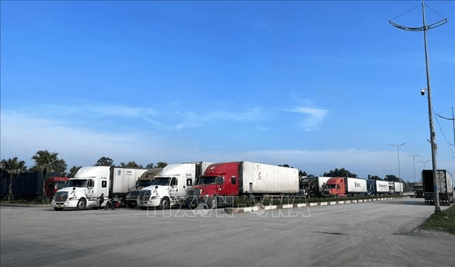 Thêm 6 mặt hàng được thông quan qua cặp cửa khẩu Móng Cái - Đông Hưng ở khu vực cầu Bắc Luân II