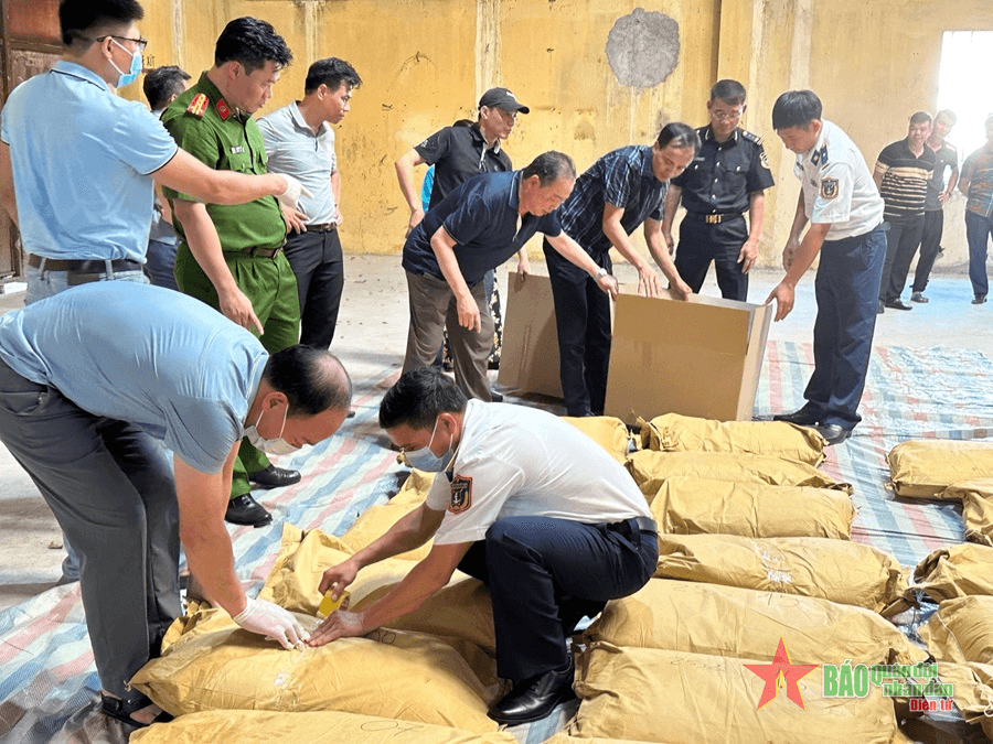 Phối hợp triệt phá đường dây vận chuyển hàng tấn ma túy qua đường biển