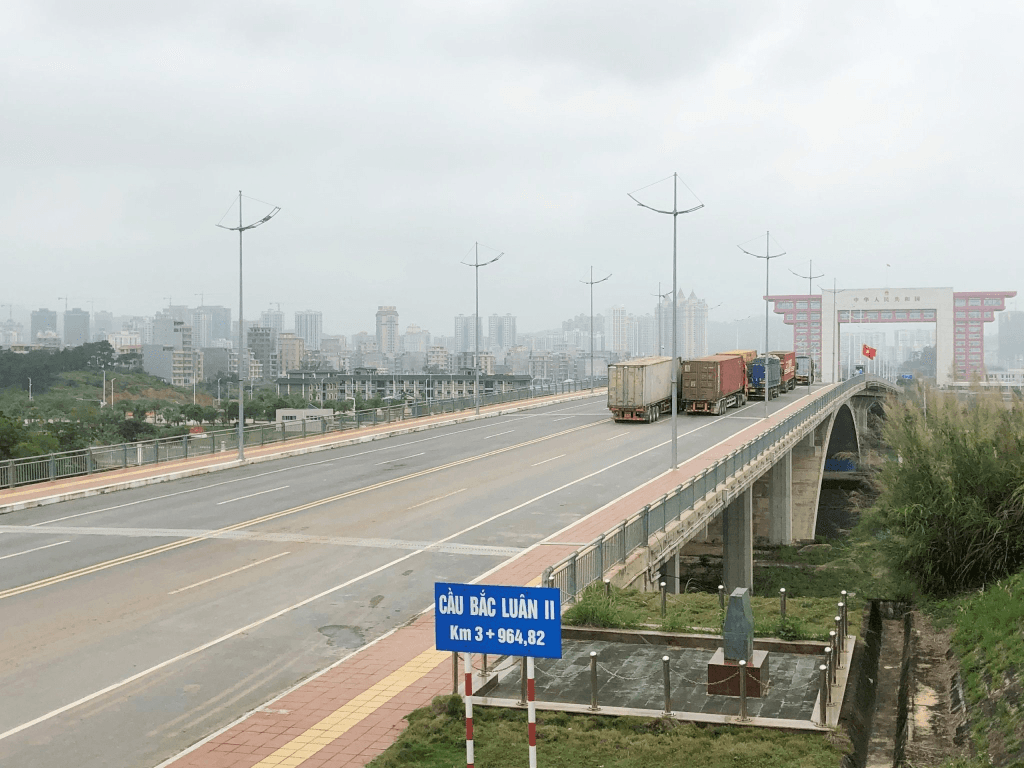 Quảng Ninh: Từ ngày 11-12, khách được phép thông quan qua cửa khẩu Bắc Luân II